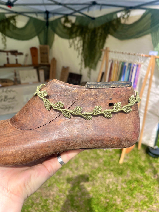 Foliage Anklet
